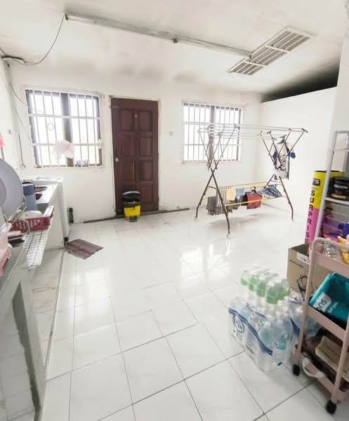 1-storey Terraced House for Sale in Taman Perling (Perling) - Jaz Lee - PropertyGuru.com.my