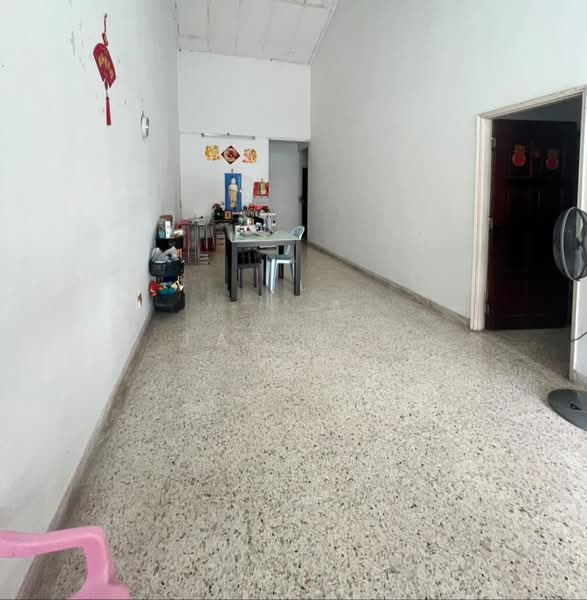 1-storey Terraced House for Sale in Taman Perling (Perling) - Jaz Lee - PropertyGuru.com.my