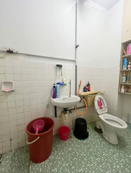 1-storey Terraced House for Sale in Taman Perling (Perling) - Jaz Lee - PropertyGuru.com.my