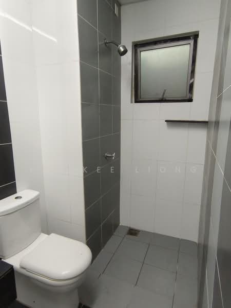 Kondominium untuk Dijual di The Wharf Residence - YEN KEE LIONG - Bathroom - PropertyGuru.com.my