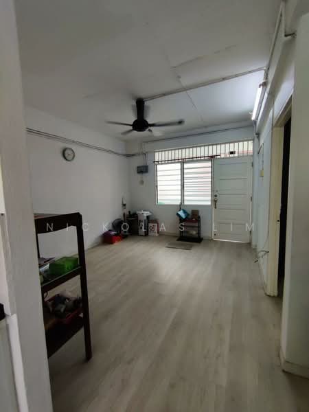Rumah Flat untuk Dijual di Taman Free School - Nickolas Lim - PropertyGuru.com.my