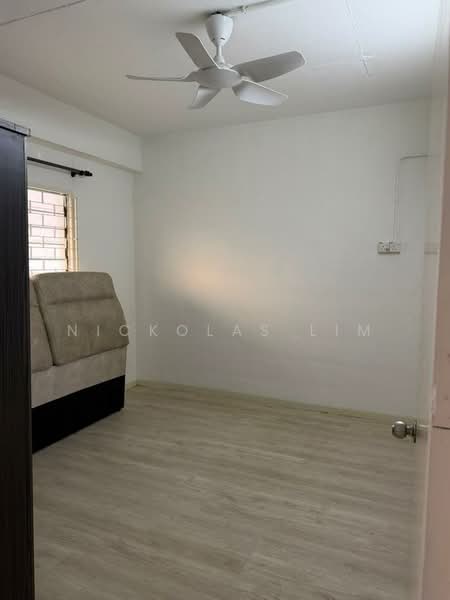 Flat for Sale at Taman Free School - Nickolas Lim - Bedroom - PropertyGuru.com.my
