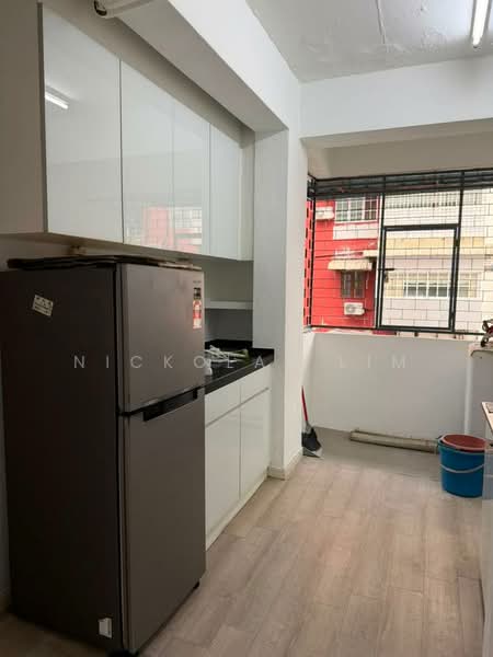 Flat for Sale at Taman Free School - Nickolas Lim - Kitchen - PropertyGuru.com.my