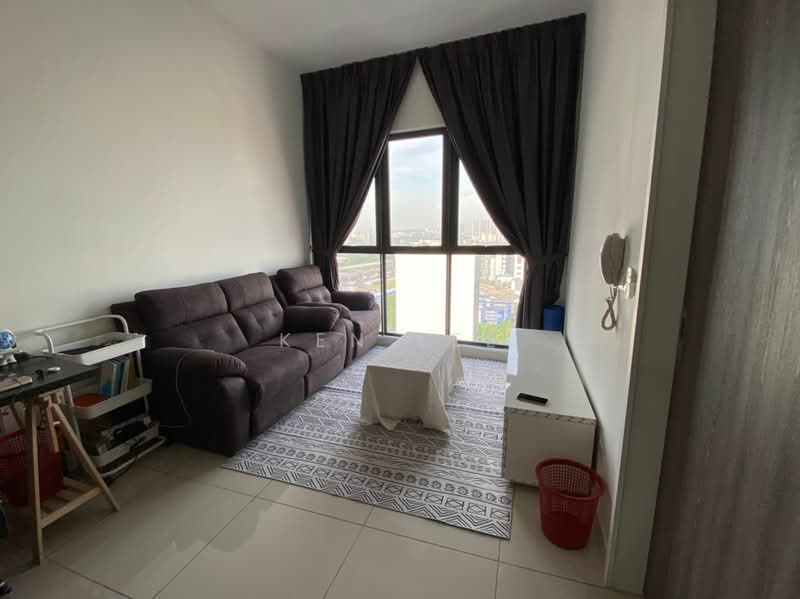 Servis Apartment untuk Dijual di Continew - Ken Lee - Living Room - PropertyGuru.com.my