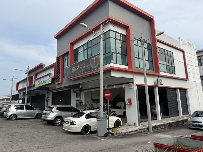Kedai untuk Dijual di Batu Pahat (Johor) - Lee Kee - Exterior - PropertyGuru.com.my