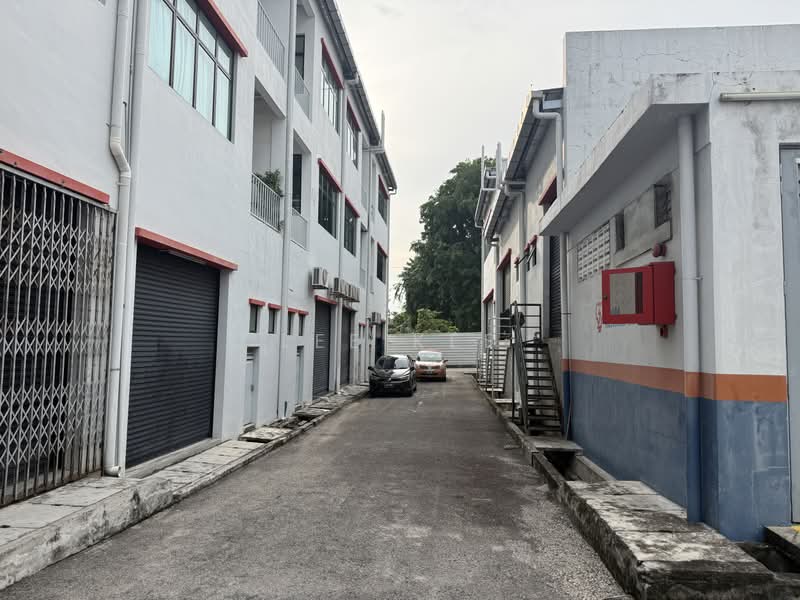 Kedai untuk Dijual di Batu Pahat (Johor) - Lee Kee - Exterior - PropertyGuru.com.my