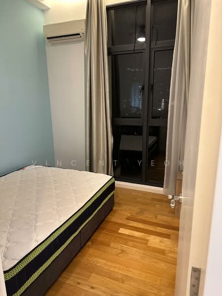 Kondominium untuk Dijual di Waltz Residences - Vincent Yeoh - Bedroom - PropertyGuru.com.my