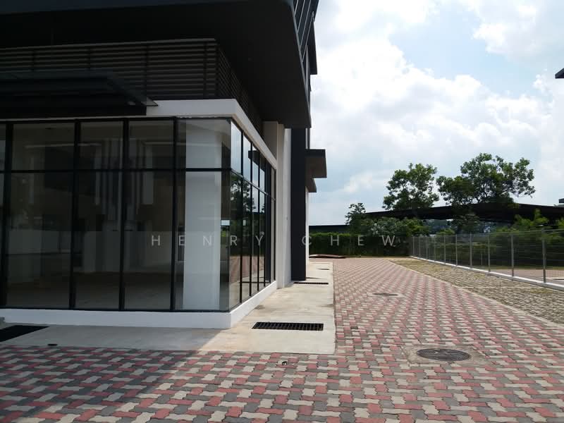 Semi-D Factory for Rent in Puchong (Selangor) - Henry Chew - Exterior - PropertyGuru.com.my