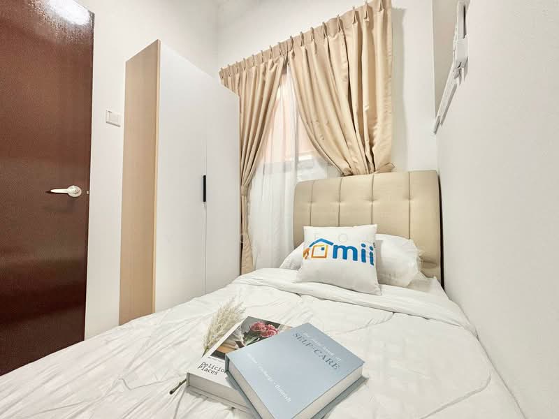 Condominium for Sale at Royal Strand @ Country Garden Danga Bay - Vison Foo - Bedroom - PropertyGuru.com.my