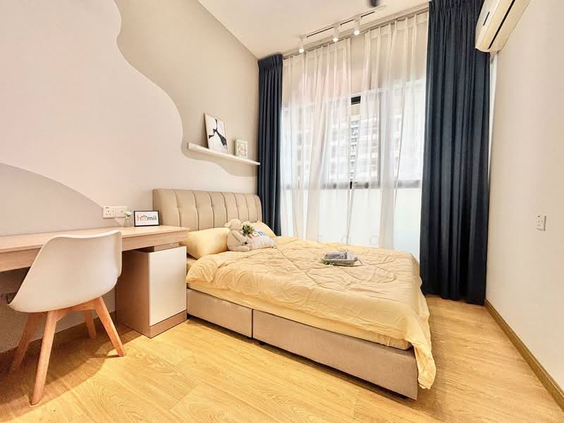 Condominium for Sale at Royal Strand @ Country Garden Danga Bay - Vison Foo - Bedroom - PropertyGuru.com.my