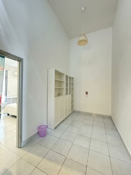 2-storey Terraced House for Sale in Taman Kempas Baru (Tampoi) - Nellie Lim - Bedroom - PropertyGuru.com.my
