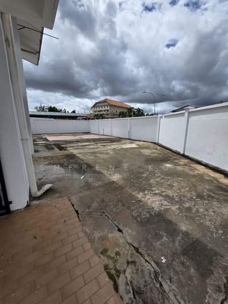 Rumah Banglo untuk Dijual di Taman Hui Sing (Kuching) - Sherene Kok - Exterior - PropertyGuru.com.my