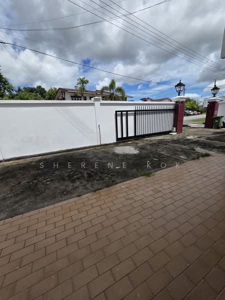 Rumah Banglo untuk Dijual di Taman Hui Sing (Kuching) - Sherene Kok - Exterior - PropertyGuru.com.my