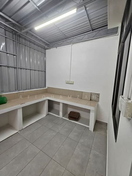 Terraced House for Rent in Taman Seri Juru (Bukit Minyak) - AfiqHamzah . - Kitchen - PropertyGuru.com.my