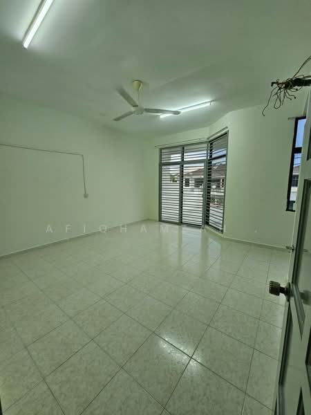 Terraced House for Rent in Taman Seri Juru (Bukit Minyak) - AfiqHamzah . - Interior - PropertyGuru.com.my