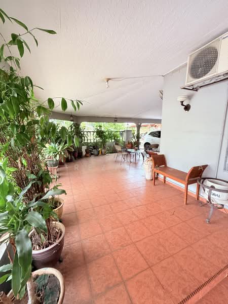 Rumah Berkembar untuk Dijual di Taman Bukit Jati (Klang) - SHAH REZA SASMAT - PropertyGuru.com.my