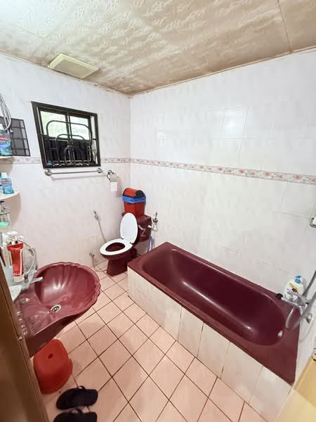 Rumah Berkembar untuk Dijual di Taman Bukit Jati (Klang) - SHAH REZA SASMAT - PropertyGuru.com.my