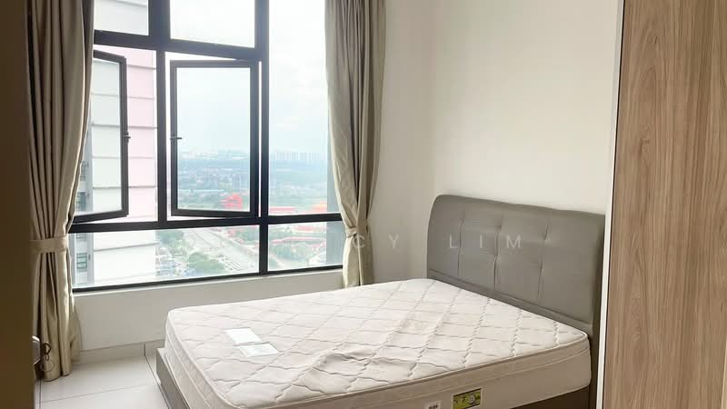 Service Residence for Rent at D'Summit Residences - Quinccy Lim - Bedroom - PropertyGuru.com.my