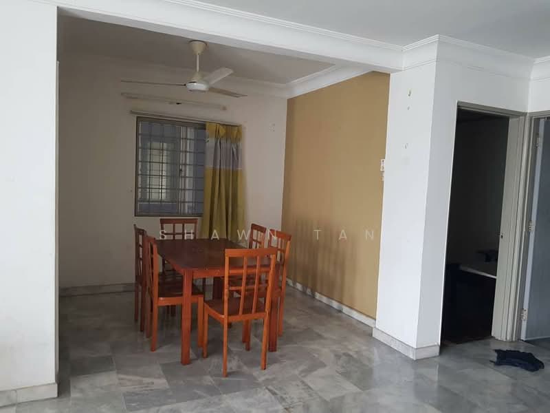 Kondominium untuk Dijual di Endah Villa - Shawn Tan - Dining Room - PropertyGuru.com.my