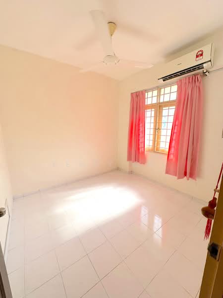 Apartment for Sale at Medan Hikmat - Kenny Ooi - Interior - PropertyGuru.com.my