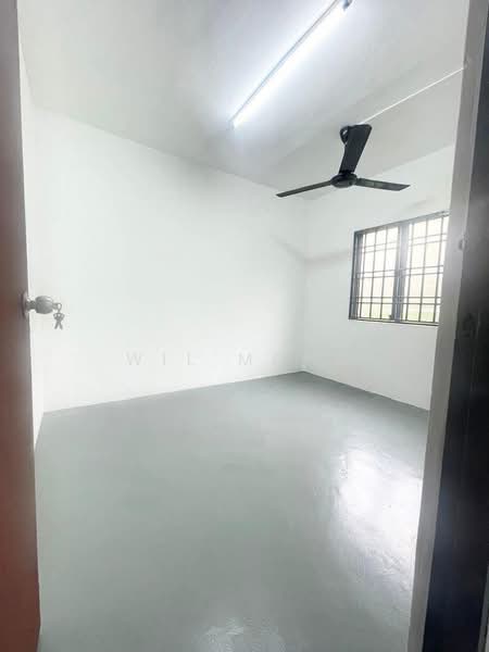 Flat for Sale at Taman Flora Heights - Wil Mong - Interior - PropertyGuru.com.my