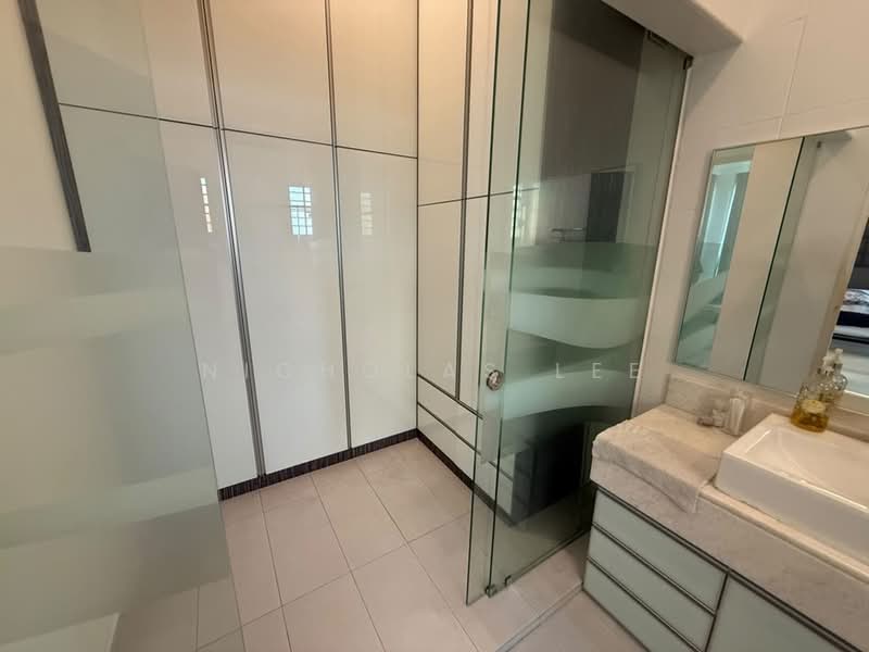Rumah Berkembar untuk Dijual di Bandar Seri Botani (Ipoh) - Nicholas Lee - Bathroom - PropertyGuru.com.my