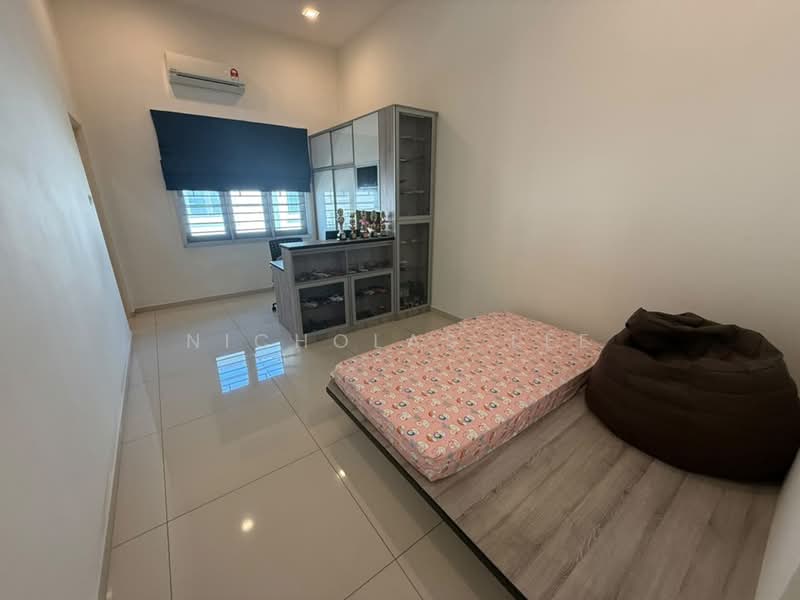 Rumah Berkembar untuk Dijual di Bandar Seri Botani (Ipoh) - Nicholas Lee - Bedroom - PropertyGuru.com.my