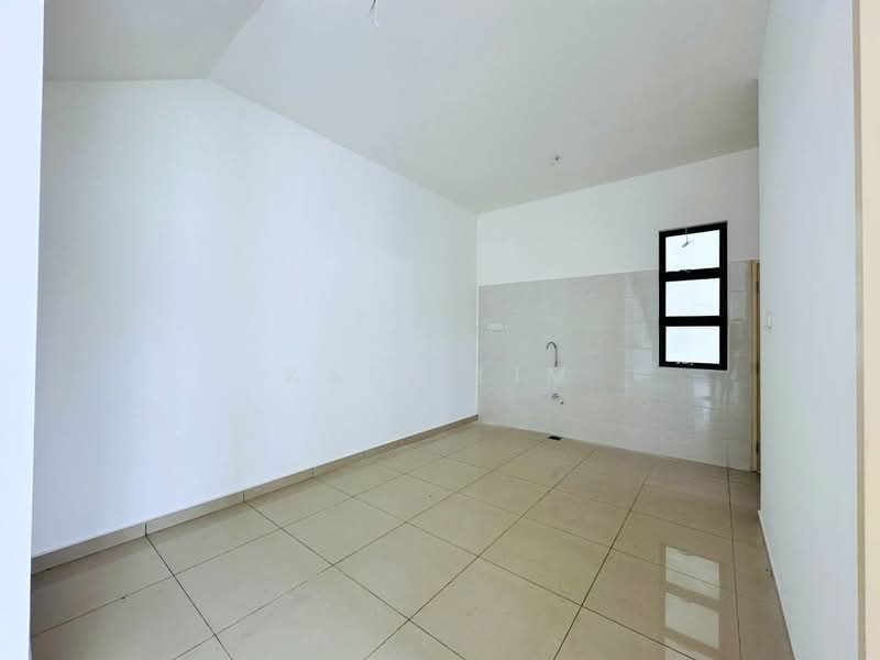 Cluster House for Sale in Taman Mount Austin (Tebrau) - Karl Lim - Interior - PropertyGuru.com.my