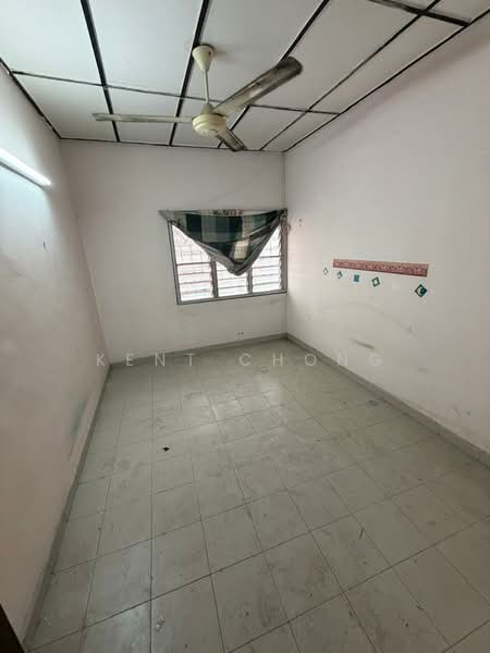 Rumah Teres 2-Tingkat untuk Disewa di Sungai Long (Bandar Sungai Long) - Kent Chong - Interior - PropertyGuru.com.my