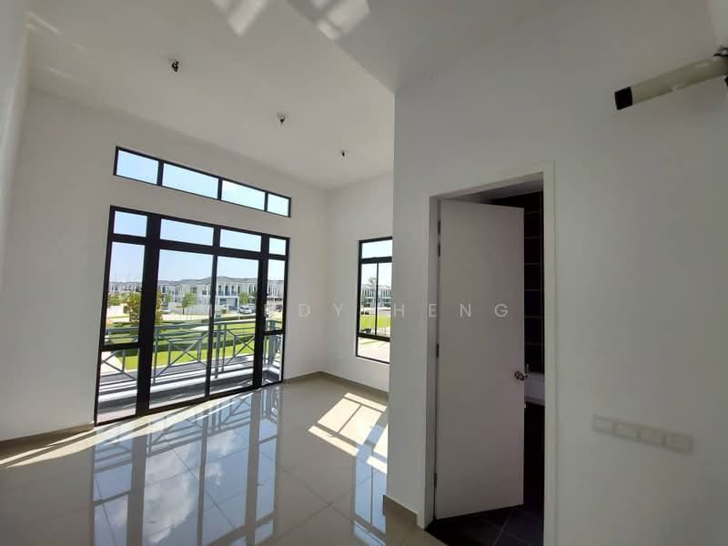 Rumah Teres 2 Tingkat untuk Dijual di Taman Kota Masai (Pasir Gudang) - Mindy Heng - Living Room - PropertyGuru.com.my