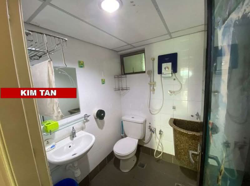 Apartment for Rent at Halaman Kristal - Kim Tan - Bathroom - PropertyGuru.com.my