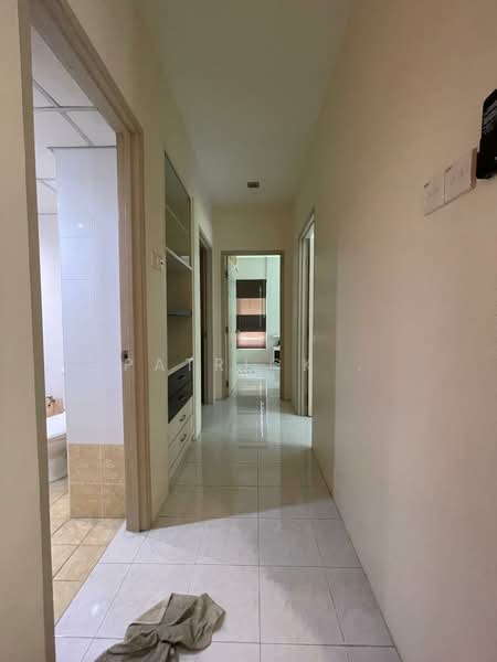 Condominium for Sale at Alpine Tower - Patrick . - Corridor - PropertyGuru.com.my
