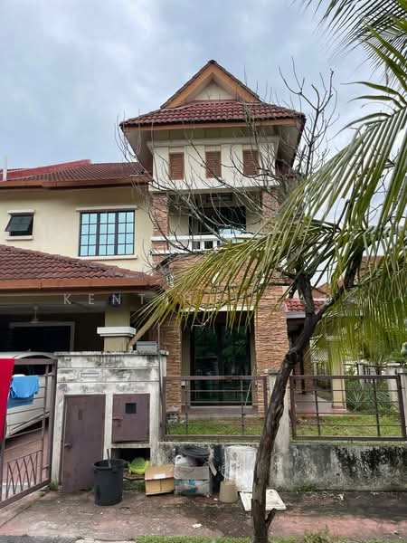 Semi-Detached House for Sale in Bandar Nusaputra (Puchong) - KENT HUI LAU - Exterior - PropertyGuru.com.my