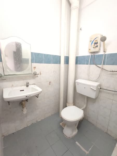 Apartment for Sale at Villa Kejora - Chan YB - Bathroom - PropertyGuru.com.my