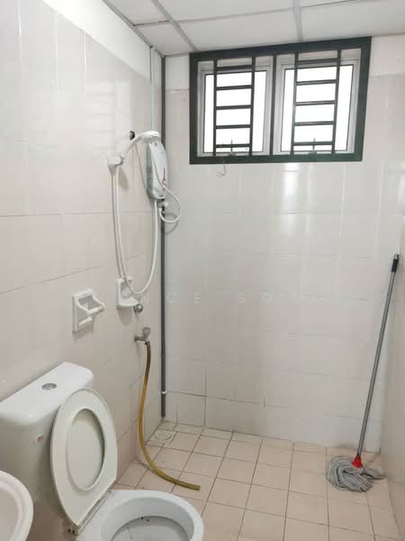 Servis Apartment untuk Dijual di Nusa Perdana Apartment - Vince Soo - Bathroom - PropertyGuru.com.my