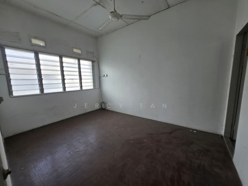 Semi-Detached House for Sale in Taman United (Jalan Klang Lama (Old Klang Road)) - Jercy Tan - Interior - PropertyGuru.com.my