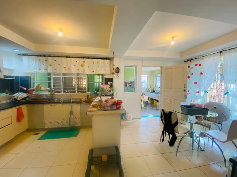 Rumah Banglo untuk Dijual di Kuching (Sarawak) - Sherene Kok - Kitchen - PropertyGuru.com.my