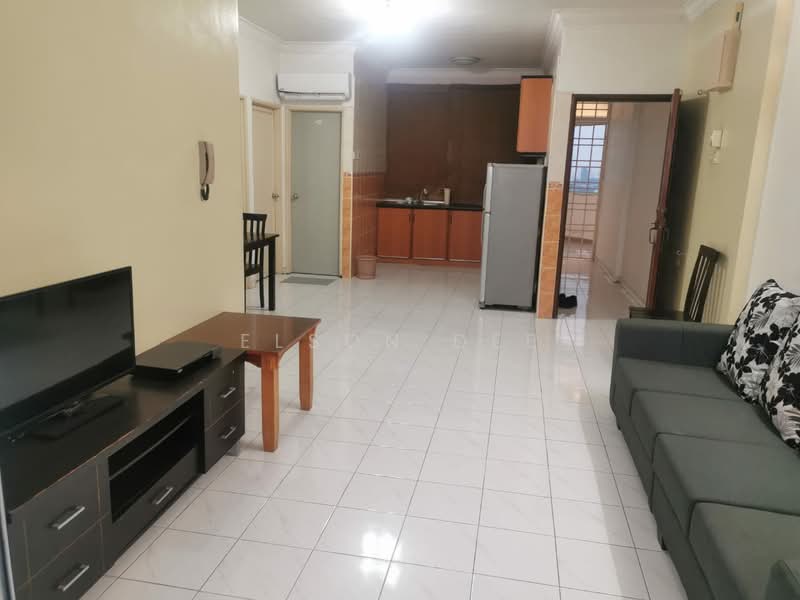 Kondominium untuk Dijual di N-Park Condominium - Elson Dee - Living Room - PropertyGuru.com.my