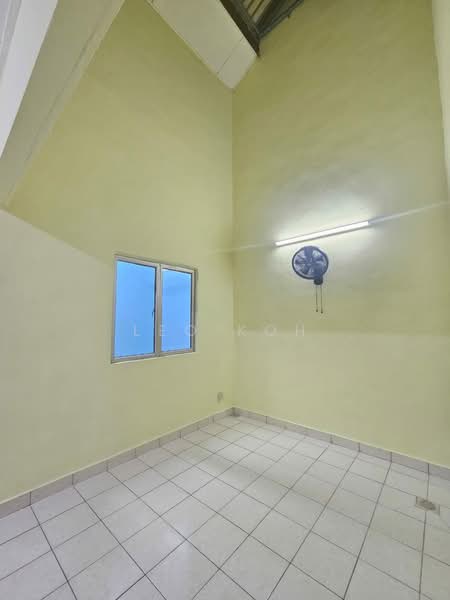 Rumah Teres 2 Tingkat untuk Disewa di Bandar Putra Permai (Seri Kembangan) - Leo Koh - Interior - PropertyGuru.com.my