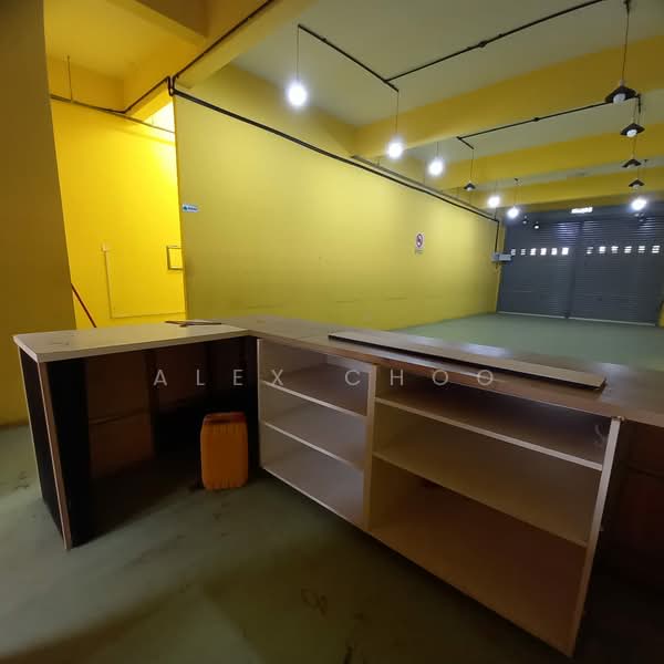 Shop for Rent in Kampung Pulau Meranti (Puchong) - Alex Choo - Interior - PropertyGuru.com.my