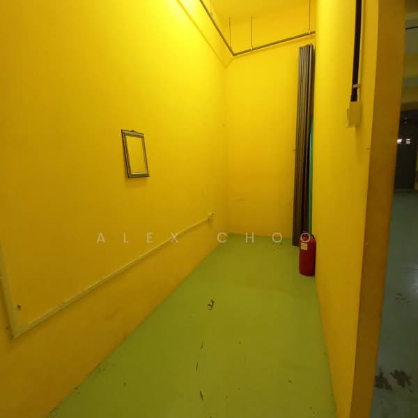Shop for Rent in Kampung Pulau Meranti (Puchong) - Alex Choo - Interior - PropertyGuru.com.my