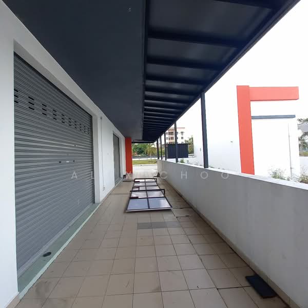 Shop for Rent in Kampung Pulau Meranti (Puchong) - Alex Choo - Exterior - PropertyGuru.com.my