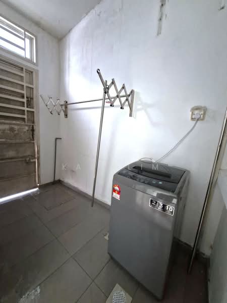 Rumah Teres 2-Tingkat untuk Dijual di Taman Desa Tebrau (Tebrau) - Karl Lim - Interior - PropertyGuru.com.my