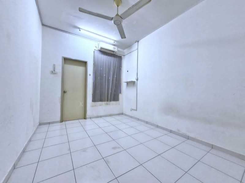 Rumah Teres 2-Tingkat untuk Dijual di Taman Desa Tebrau (Tebrau) - Karl Lim - Interior - PropertyGuru.com.my