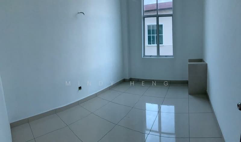 Detached Factory for Rent in Kampung Ungku Mohsin (Johor Bahru) - Mindy Heng - Interior - PropertyGuru.com.my
