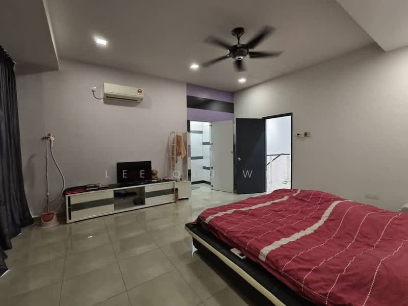 Rumah Teres 2 Tingkat untuk Disewa di Taman Nusa Sentral (Iskandar Puteri (Nusajaya)) - Lee Qiu Wen - Bedroom - PropertyGuru.com.my