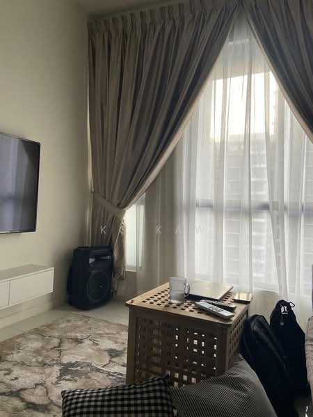 Servis Apartment untuk Disewa di Emerald 9 - KC KAW - Living Room - PropertyGuru.com.my