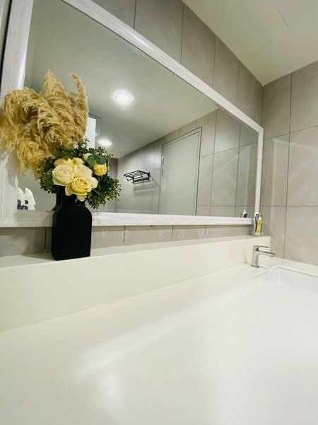 Servis Apartment untuk Disewa di Emerald 9 - KC KAW - Bathroom - PropertyGuru.com.my