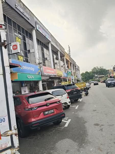 Kedai untuk Dijual di Taman Desa Cemerlang (Ulu Tiram) - Mindy Heng - Exterior - PropertyGuru.com.my