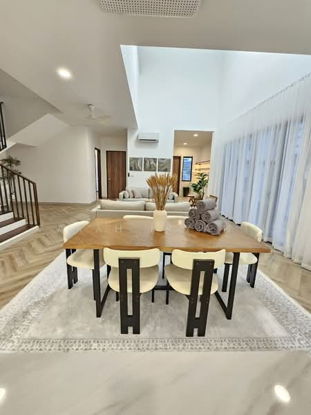 Semi-Detached House for Sale in Elmina (Shah Alam) - Farah Iryanti - Living Room - PropertyGuru.com.my